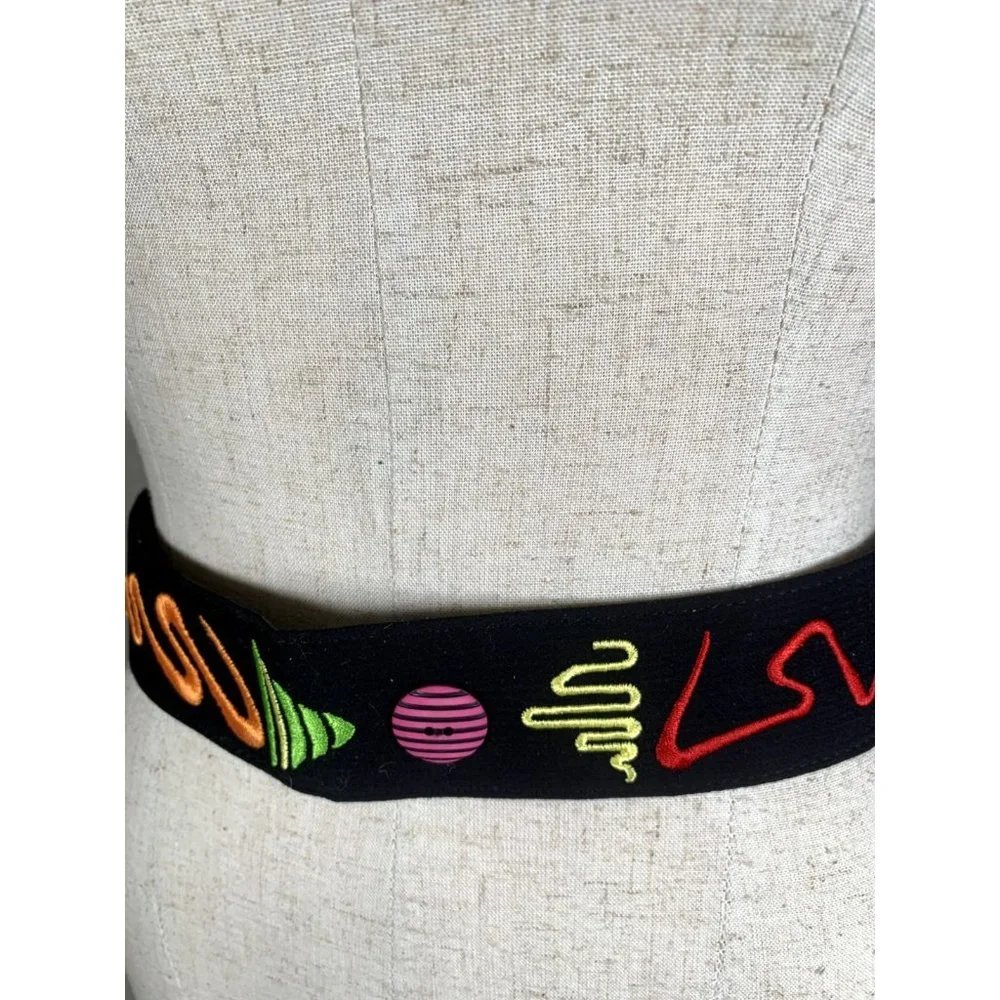 Vintage Statement Belt Medium Womens 90s‎ Black Wide Strap Waist Embroidered